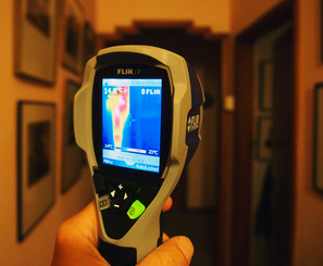 FLIR heat camera in use by Strange Occurrences paranormal investigators.. Photo: J.Gilberd