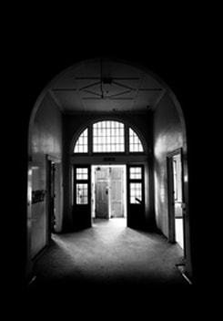 Fever Hospital, mt Victoria, Wellington, New Zealand, haunted hospital, haunted places in new Zealand, photo by Rob Wilson, Strange occurrences paranormal investigators, Wellington New Zealand